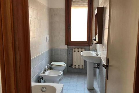 Villa i Viareggio, Lucca, Viareggio - € 330.000 | Ref: 2858 - foto 11