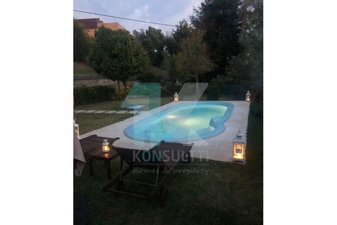 Villa i Vila Nova de Gaia, Porto, Vila Nova de Gaia - € 1.000.000 | Ref: CAS_2410 - foto 3