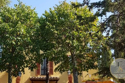 Villa i Chiusi, Siena, Chiusi - € 1.875.000 | Ref: CHI104-806113 - foto 15
