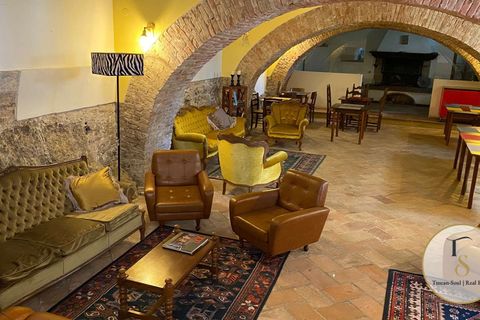 Farm hus i Perugia, Perugia, Perugia - € 1.380.000 | Ref: PER222-831652 - foto 9