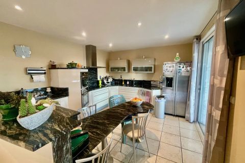 Villa i Villeneuve-du-Paréage, Ariege, Villeneuve-du-Paréage - € 335.000 | Ref: 86074297 - foto 8