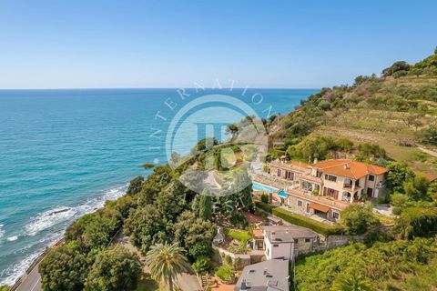 Villa i Imperia, Imperia, Imperia - € 1.900.000 | Ref: IB 770 - foto 1