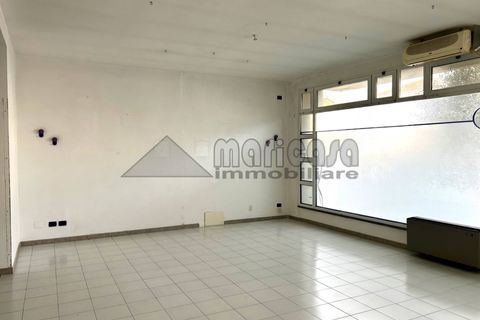 L'establiment comercial a Codigoro, Ferrara, Codigoro - € 600/mes | Ref: Ma 1839 - foto 3