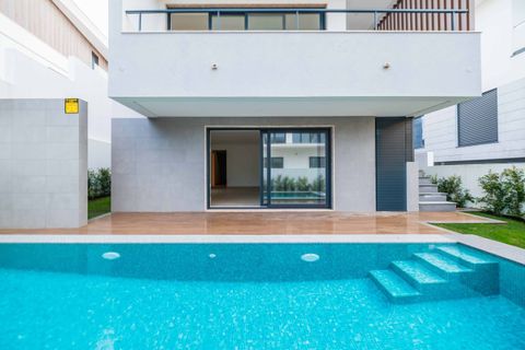 Villa a Cascais, Lisbon, Cascais - € 1.750.000 | Ref: CB01-0770 - foto 3