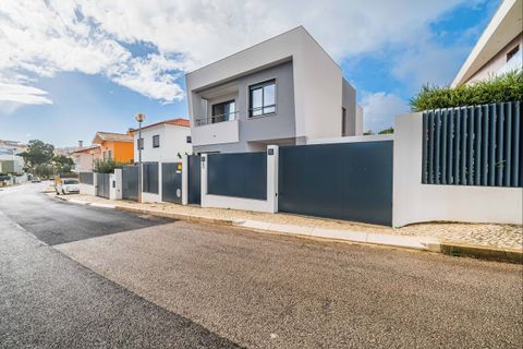 Villa a Cascais, Lisbon, Cascais - € 1.750.000 | Ref: CB01-0770 - foto 5