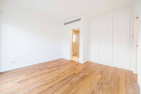 Villa a Cascais, Lisbon, Cascais - € 1.750.000 | Ref: CB01-0770 - foto 16