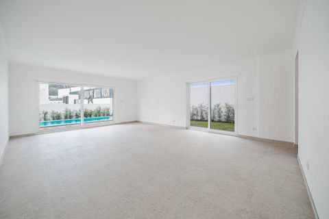Villa a Cascais, Lisbon, Cascais - € 1.750.000 | Ref: CB01-0770 - foto 34