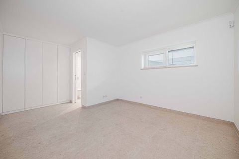 Villa a Cascais, Lisbon, Cascais - € 1.750.000 | Ref: CB01-0770 - foto 37