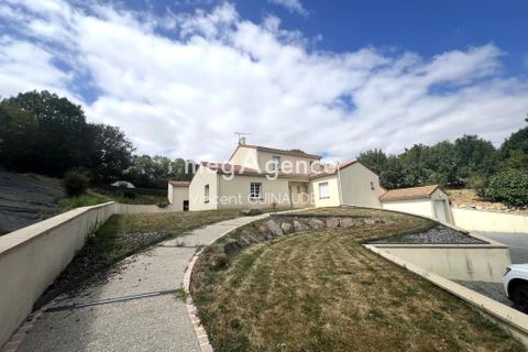 Villa i Pouzauges, Vendee, Pouzauges - € 279.000 | Ref: 197654 - foto 1