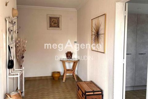 Villa a Saint-Brice, Charente, Saint-Brice - € 239.000 | Ref: 197330 - foto 9