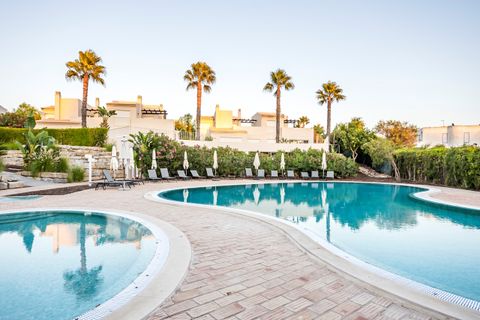 Byhus i Carvoeiro, Faro, Carvoeiro - € 425.000 | Ref: MI24110 - foto 1