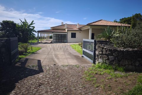 Villa a Horta, Faial, Horta - € 975.000 | Ref: 374250222 - foto 3