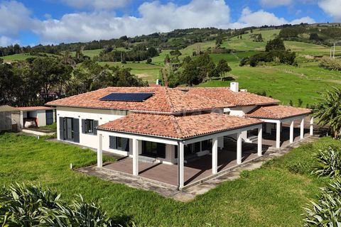 Villa a Horta, Faial, Horta - € 975.000 | Ref: 374250222 - foto 7
