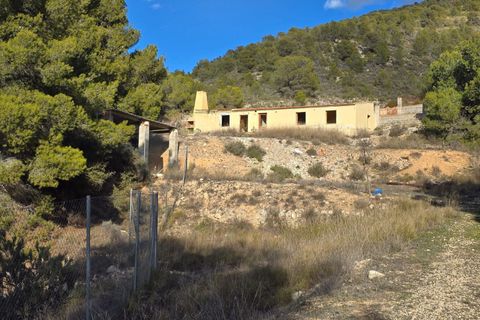 Villa a Petrer, Alicante, Petrer - € 99.995 | Ref: IVD13432 - foto 2
