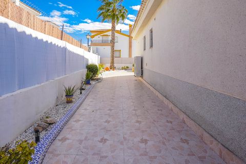 Villa i La Marina, Alicante, La Marina - € 400.000 | Ref: NS1749 - foto 25