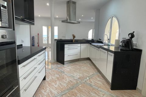 Villa i Calpe, Alicante, Calpe - € 1.250.000 | Ref: HB1WIDVBI - foto 10