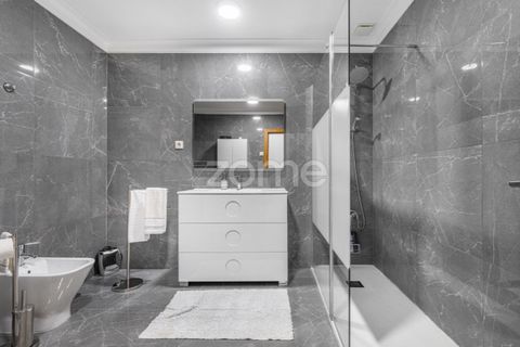 Villa a Pedroucos, Porto, Pedroucos - € 400.000 | Ref: ZMPT584684 - foto 14