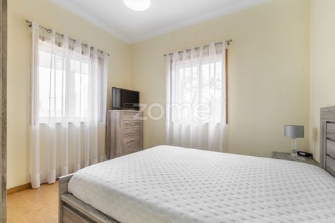 Villa a Pedroucos, Porto, Pedroucos - € 400.000 | Ref: ZMPT584684 - foto 16