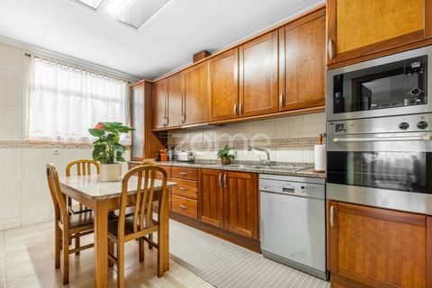 Villa a Pedroucos, Porto, Pedroucos - € 400.000 | Ref: ZMPT584684 - foto 25