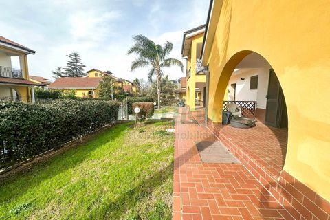 Villa i Capua, Caserta, Capua - € 319.000 | Ref: 319-IND - foto 6
