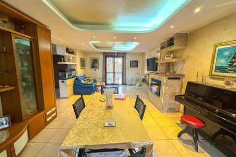 Villa i Capua, Caserta, Capua - € 319.000 | Ref: 319-IND - foto 9