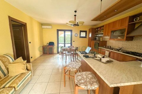 Villa i Capua, Caserta, Capua - € 319.000 | Ref: 319-IND - foto 11