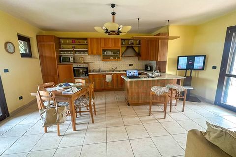 Villa i Capua, Caserta, Capua - € 319.000 | Ref: 319-IND - foto 12