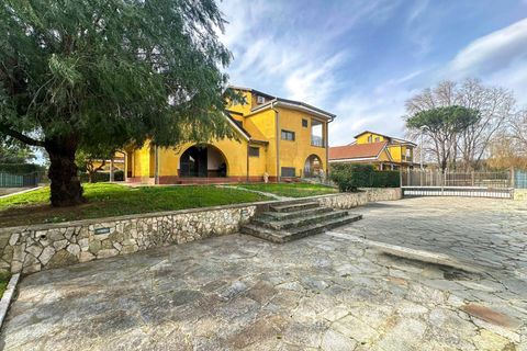 Villa i Capua, Caserta, Capua - € 319.000 | Ref: 319-IND - foto 17