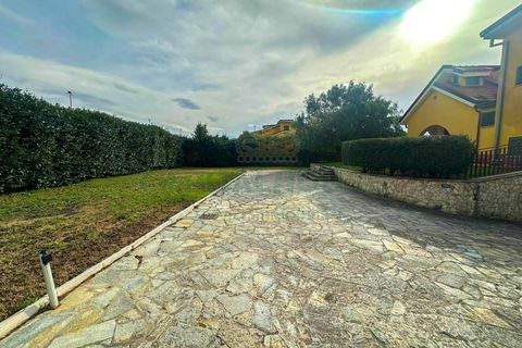 Villa i Capua, Caserta, Capua - € 319.000 | Ref: 319-IND - foto 18