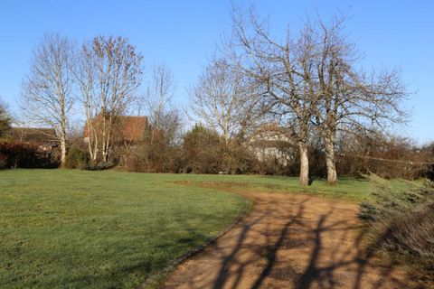 Farm hus i Auxy, Saone-et-Loire, Auxy - € 250.000 | Ref: 5913 - foto 2