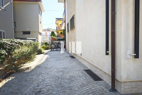 Villa a Giulianova, Teramo, Giulianova - € 680.000 | Ref: 907 - foto 4