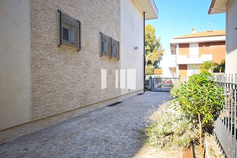 Villa a Giulianova, Teramo, Giulianova - € 680.000 | Ref: 907 - foto 5