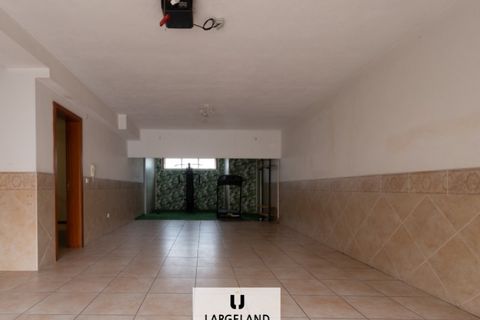Villa a Aveiro, Aveiro, Aveiro - € 3.500/mes | Ref: CAS_1437 - foto 17