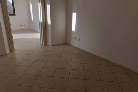 L'establiment comercial a Pontedera, Pisa, Pontedera - € 700/mes | Ref: DV2026002 - foto 12