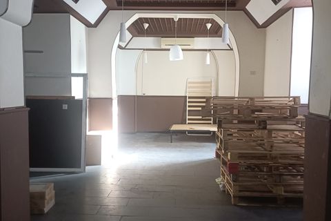 L'establiment comercial a Genoa, Genoa, Genoa - € 1.400/mes | Ref: 29834 - foto 4