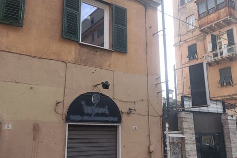 L'establiment comercial a Genoa, Genoa, Genoa - € 1.400/mes | Ref: 29834 - foto 19