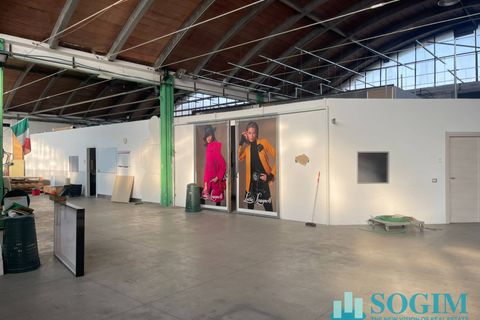 L'establiment comercial a Segrate, Milan, Segrate - € 3.900/mes | Ref: 37739 - foto 10