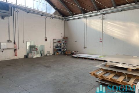 L'establiment comercial a Segrate, Milan, Segrate - € 3.900/mes | Ref: 37739 - foto 12