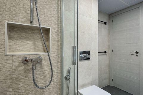 Leilighet i Benidorm, Alicante, Benidorm - € 1 800/måned | Ref: ALQFT694652/6084 - foto 19