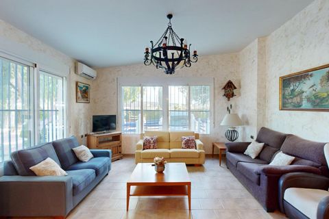 Villa a Orihuela, Alicante, Orihuela - € 410.000 | Ref: MLSC6473960/13477 - foto 5
