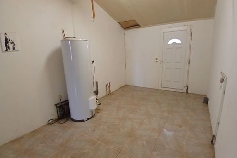 Villa i Saint-Andre-de-Cubzac, Gironde, Saint-Andre-de-Cubzac - € 250.000 | Ref: BVI84142 - foto 6