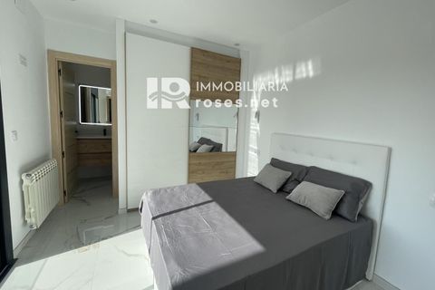 Villa a Roses, Gerona, Roses - € 659.000 | Ref: 3218 - foto 11