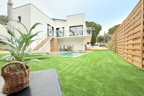 Villa a Roses, Gerona, Roses - € 659.000 | Ref: 3218 - foto 24