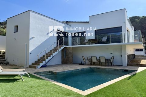 Villa a Roses, Gerona, Roses - € 659.000 | Ref: 3218 - foto 26