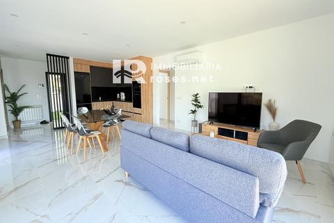 Villa a Roses, Gerona, Roses - € 659.000 | Ref: 3218 - foto 28