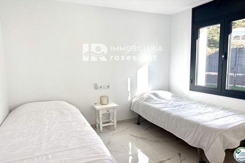 Villa a Roses, Gerona, Roses - € 659.000 | Ref: 3218 - foto 48