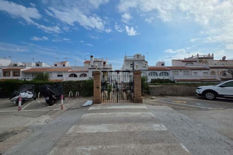 Rækkehus i Malaga city, Malaga, Malaga city - € 250.000 | Ref: 746643 - foto 30