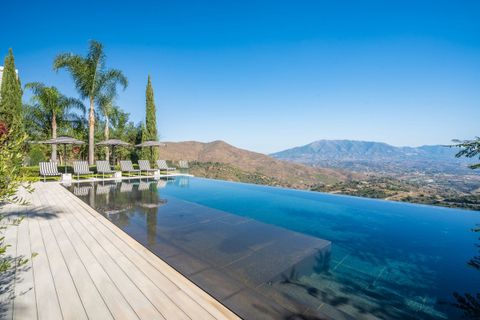 Villa i Elviria, Malaga, Elviria - € 3.950.000 | Ref: R5227777 - foto 38