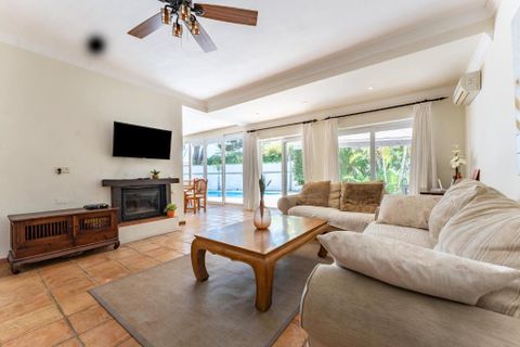 Villa i Marbesa, Malaga, Marbesa - € 1.300.000 | Ref: R5242111 - foto 10