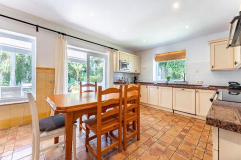 Villa i Marbesa, Malaga, Marbesa - € 1.300.000 | Ref: R5242111 - foto 12